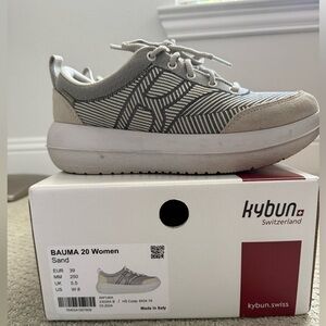 Kybun Bauma 20 Women's Medical Swiss Air Cushioned Shoes Size 8